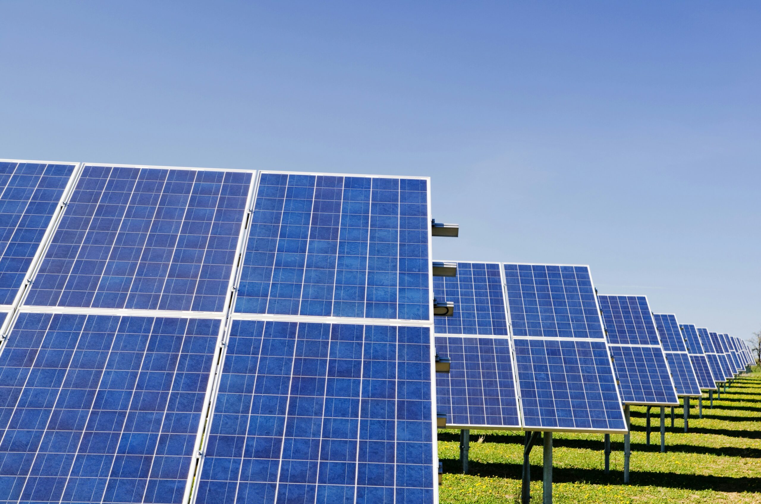 what are the benefits of using solar energy 2