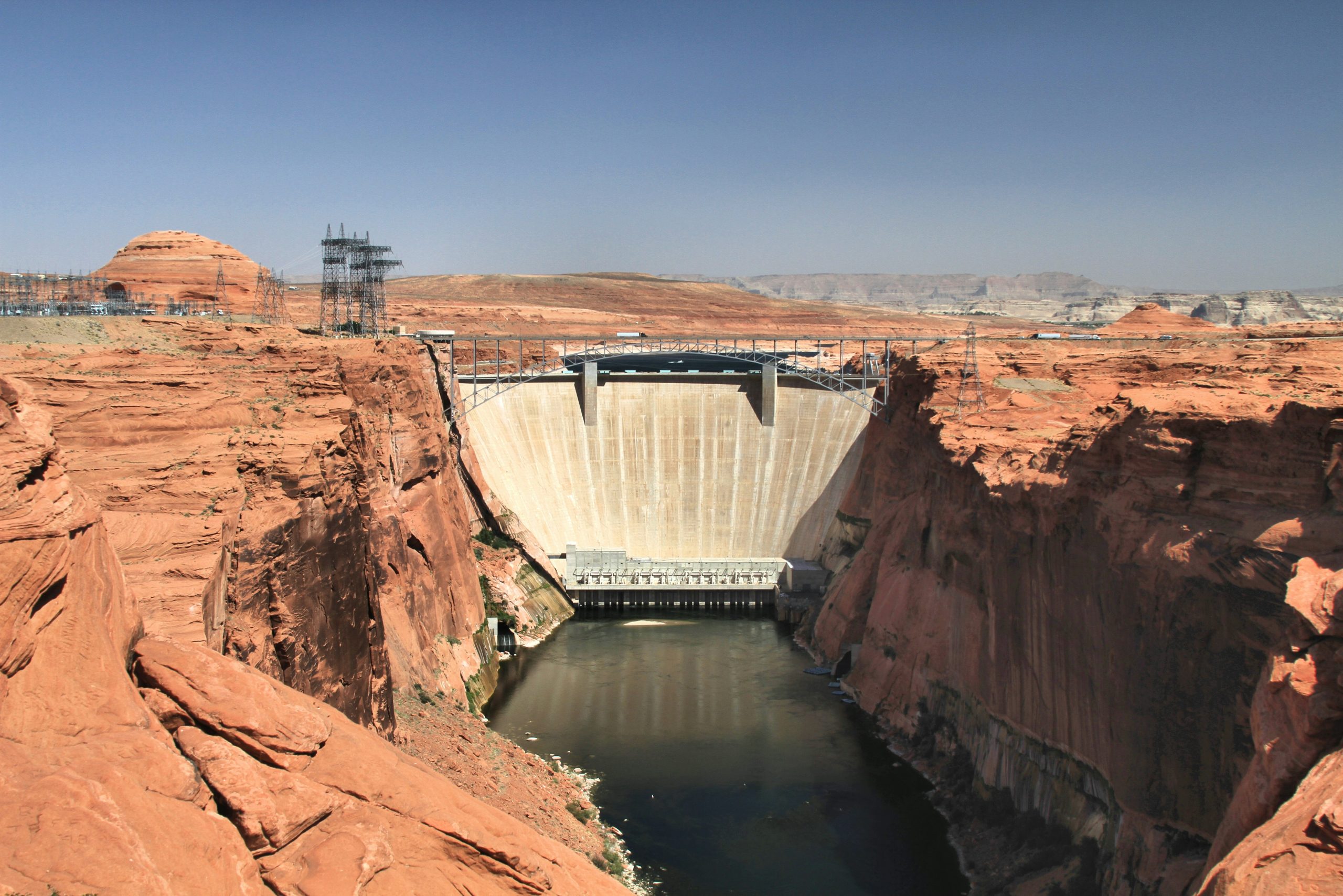 How Does Hydroelectric Power Work?