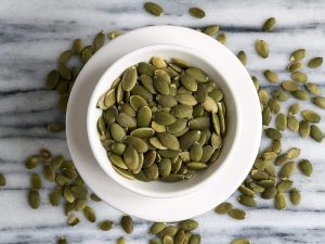 Read more about the article Anthony’s Organic Pumpkin Seeds Review